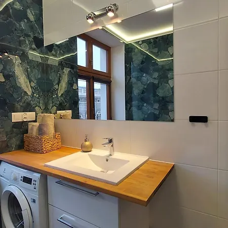 Apartment Theapartments Gdanska Lodz