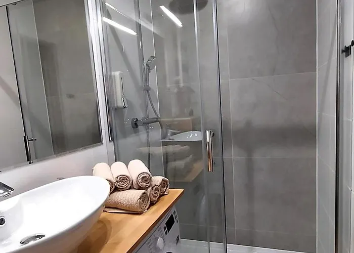 Theapartments Gdanska Апартаменти