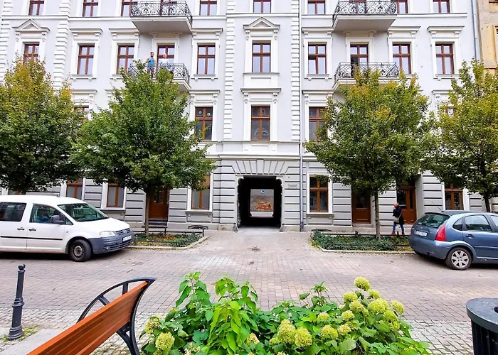 Theapartments Gdanska Апартаменти